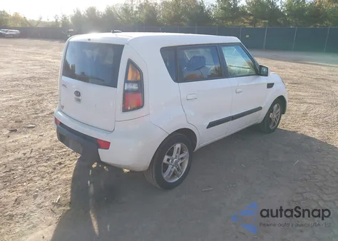 2010 Kia Soul + from USA, damaged, VIN KNDJT2A22A7163586